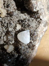 Charger l'image dans la galerie, Cabochon Péristérite