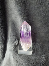Charger l'image dans la galerie, Améthyste Goboboseb pierre de collection