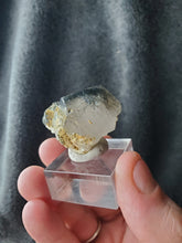 Charger l'image dans la galerie, Quartz à inclusions de Tourmaline noire du Pakistan pierre de collection