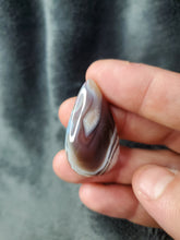 Charger l'image dans la galerie, Agate du Botswana cabochon