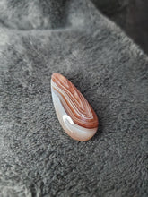 Charger l'image dans la galerie, Agate du Botswana cabochon