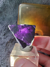 Charger l'image dans la galerie, Fluorite violette Parquet Pattern de Namibie pierre de collection