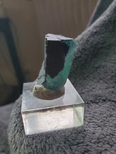 Charger l'image dans la galerie, Fluorite violette Parquet Pattern de Namibie pierre de collection