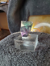 Charger l'image dans la galerie, Fluorite verte - violette de Namibie pierre de collection