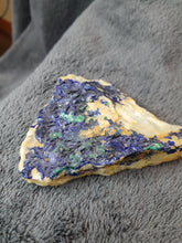 Charger l'image dans la galerie, Azurite et Malachite de Cap Garonne France pierre de collection