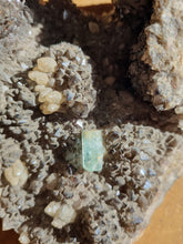 Charger l'image dans la galerie, Aigue Marine (Pakistan) pierre de collection