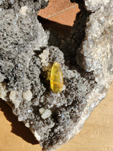 Charger l'image dans la galerie, Cabochon Ambre