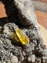 Charger l'image dans la galerie, Cabochon Ambre