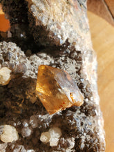 Charger l'image dans la galerie, Citrine naturelle (Congo) pierre de collection
