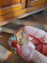 Charger l'image dans la galerie, Citrine naturelle (Congo) pierre de collection