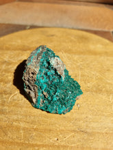 Charger l'image dans la galerie, Dioptase (Congo) pierre de collection