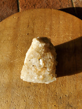 Charger l'image dans la galerie, Fluorite (Fontsante, France) pierre de collection