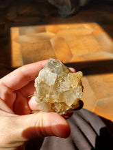 Charger l'image dans la galerie, Fluorite (Fontsante, France) pierre de collection