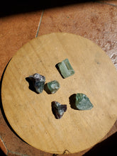 Charger l'image dans la galerie, Fluorite pierres brutes