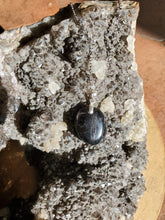 Charger l'image dans la galerie, Collier Hyperstène