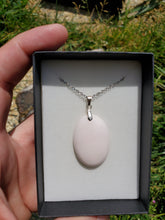 Charger l'image dans la galerie, Collier Manganocalcite