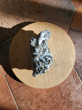 Charger l'image dans la galerie, Pyrite, Calcite, Quartz et Sphalérite (Madan, Bulgarie) pierre de collection