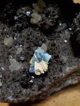 Charger l'image dans la galerie, Rutile sur Hématite (Brésil) pierre de collection