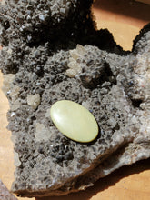 Charger l'image dans la galerie, Cabochon Serpentine