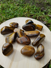 Charger l'image dans la galerie, Oeil de Tigre pierres roulées