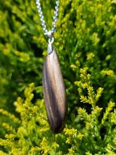 Charger l'image dans la galerie, Collier Bois Fossile