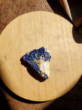 Charger l'image dans la galerie, Azurite (Cap Garonne, France) pierre de collection