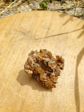 Charger l'image dans la galerie, Baryte (Saint Georges les bains, France) pierre de collection