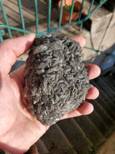 Charger l'image dans la galerie, Baryte noire (Belgique) pierre de collection