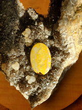 Charger l'image dans la galerie, Cabochon Jaspe Bumblebee