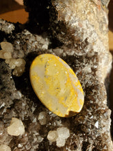 Charger l'image dans la galerie, Cabochon Jaspe Bumblebee