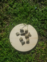 Charger l'image dans la galerie, Jaspe Dalmatien pierres roulées