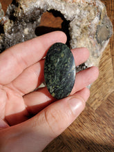 Charger l'image dans la galerie, Cabochon Jaspe Kambaba