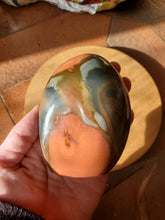 Charger l'image dans la galerie, Jaspe Polychrome freeform (Madagascar) pierre de collection