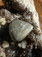 Charger l'image dans la galerie, cabochon Marcasite