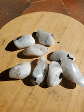 Charger l'image dans la galerie, Péristérite pierres roulées