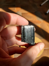 Charger l'image dans la galerie, Tourmaline noire pierres brutes