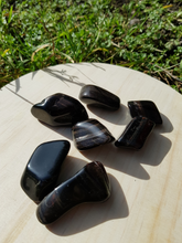 Charger l'image dans la galerie, Oeil de Faucon pierres roulées