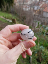 Charger l'image dans la galerie, Quartz Tourmaline pierres roulées