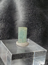 Charger l'image dans la galerie, Aigue Marine du Pakistan pierre de collection
