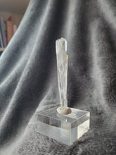 Charger l'image dans la galerie, Quartz à âme du Pakistan pierre de collection
