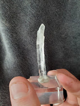 Charger l'image dans la galerie, Quartz à âme du Pakistan pierre de collection
