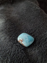 Charger l'image dans la galerie, Larimar de République Dominicaine cabochon
