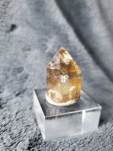 Charger l'image dans la galerie, Citrine naturelle du Congo pierre de collection
