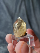 Charger l'image dans la galerie, Citrine naturelle du Congo pierre de collection
