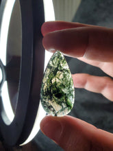 Charger l'image dans la galerie, Agate Mousse d'Inde cabochon
