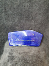 Charger l'image dans la galerie, Lapis Lazuli d'Afghanistan freeform pierre de collection
