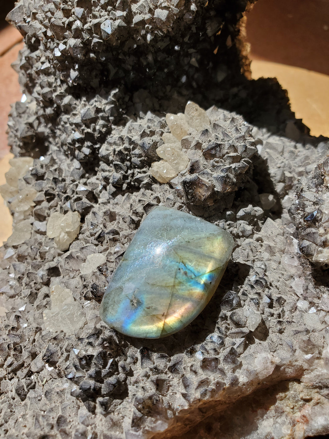 Cabochon Labradorite