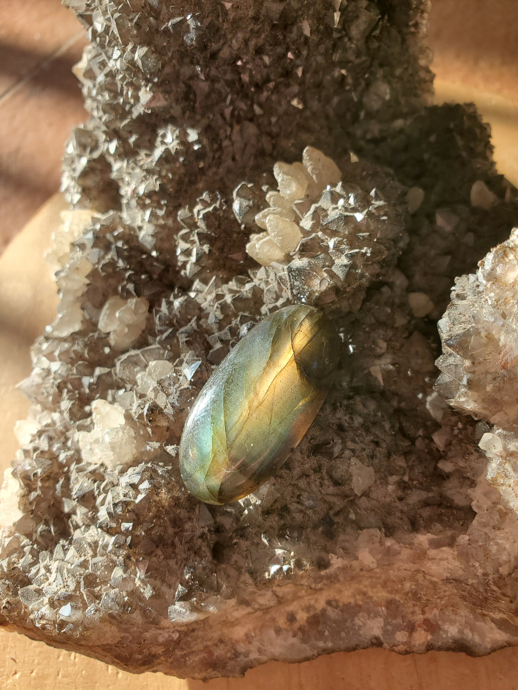 Cabochon Labradorite