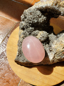 Quartz rose étoilé galet