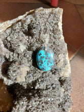 Charger l&#39;image dans la galerie, Collier Turquoise et Pyrite stabilisé
